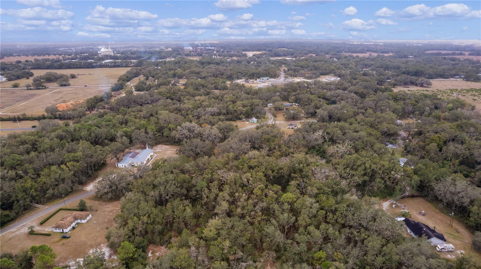 N Quarters Rd Property Photo 18