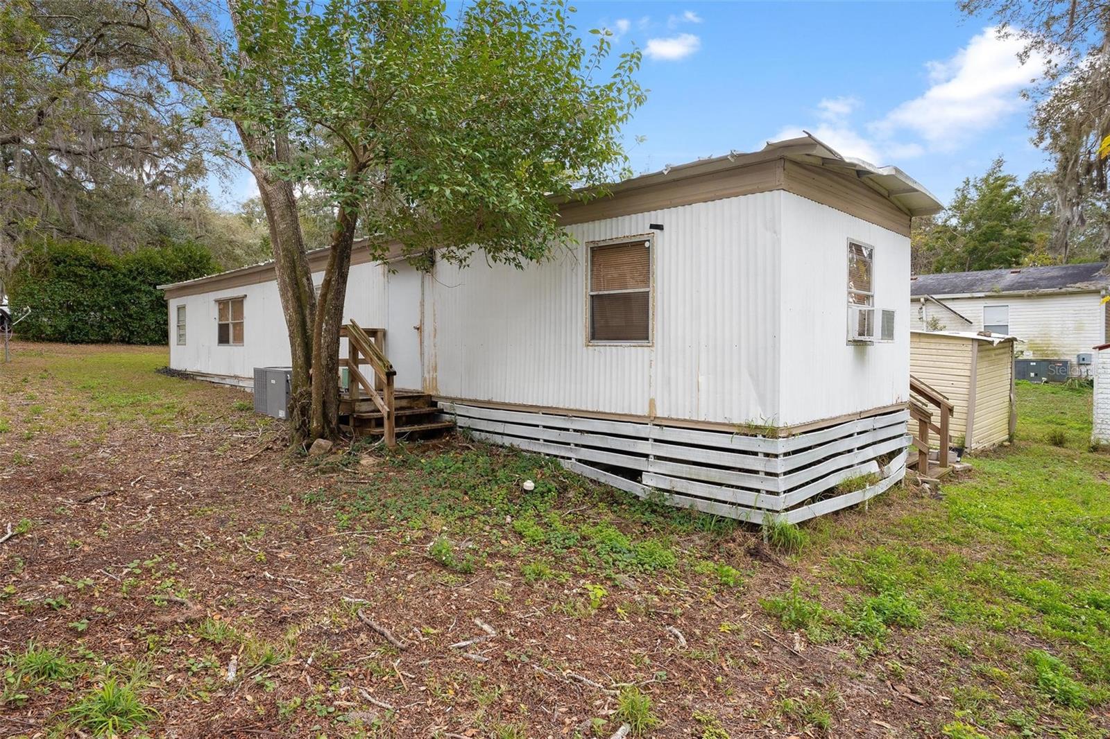 2107 Hialeah Ave Property Photo 6