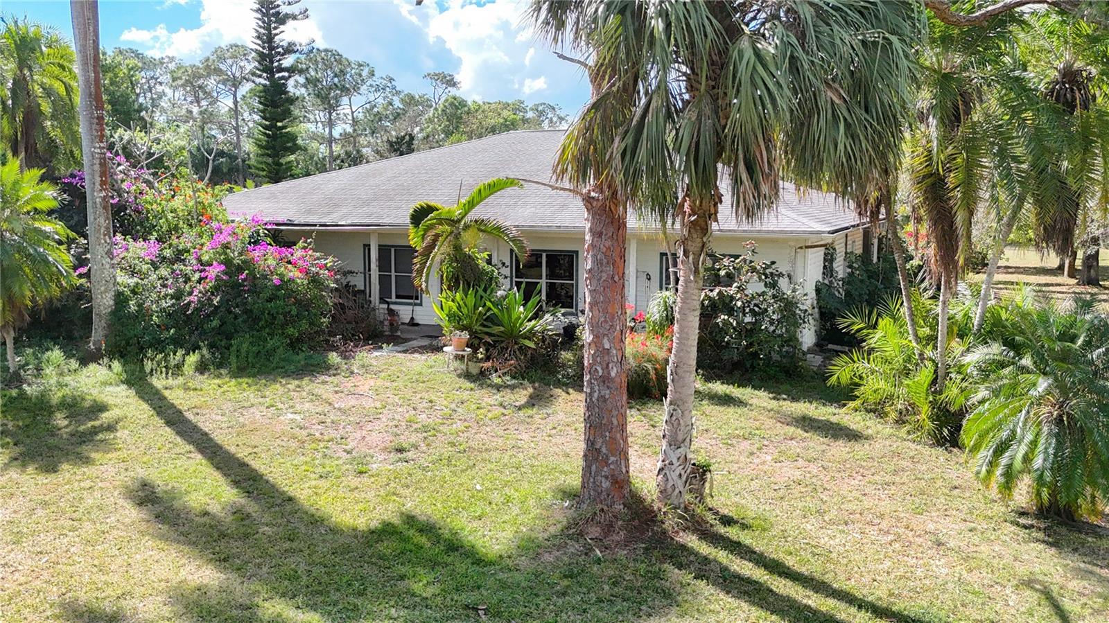 7820 Rich Rd Property Photo