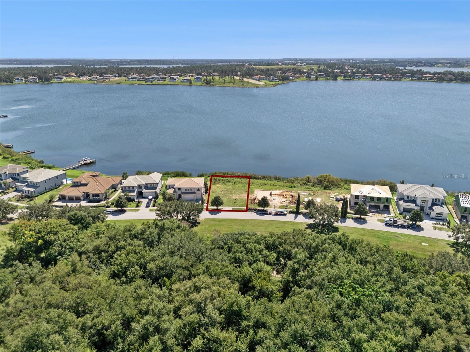 16700 Bolsena Dr Property Photo 20