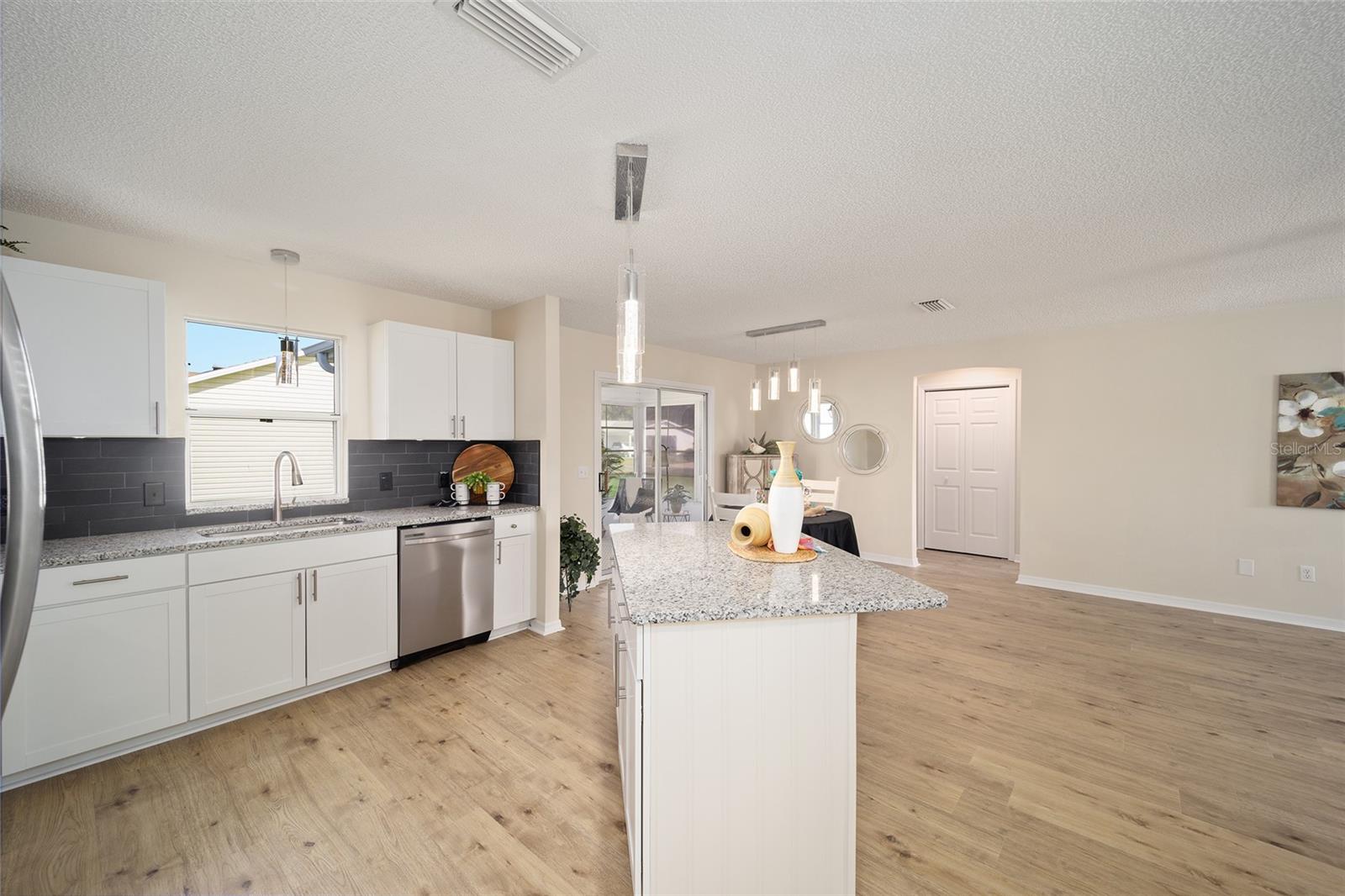 901 Chula Ct Property Photo 9