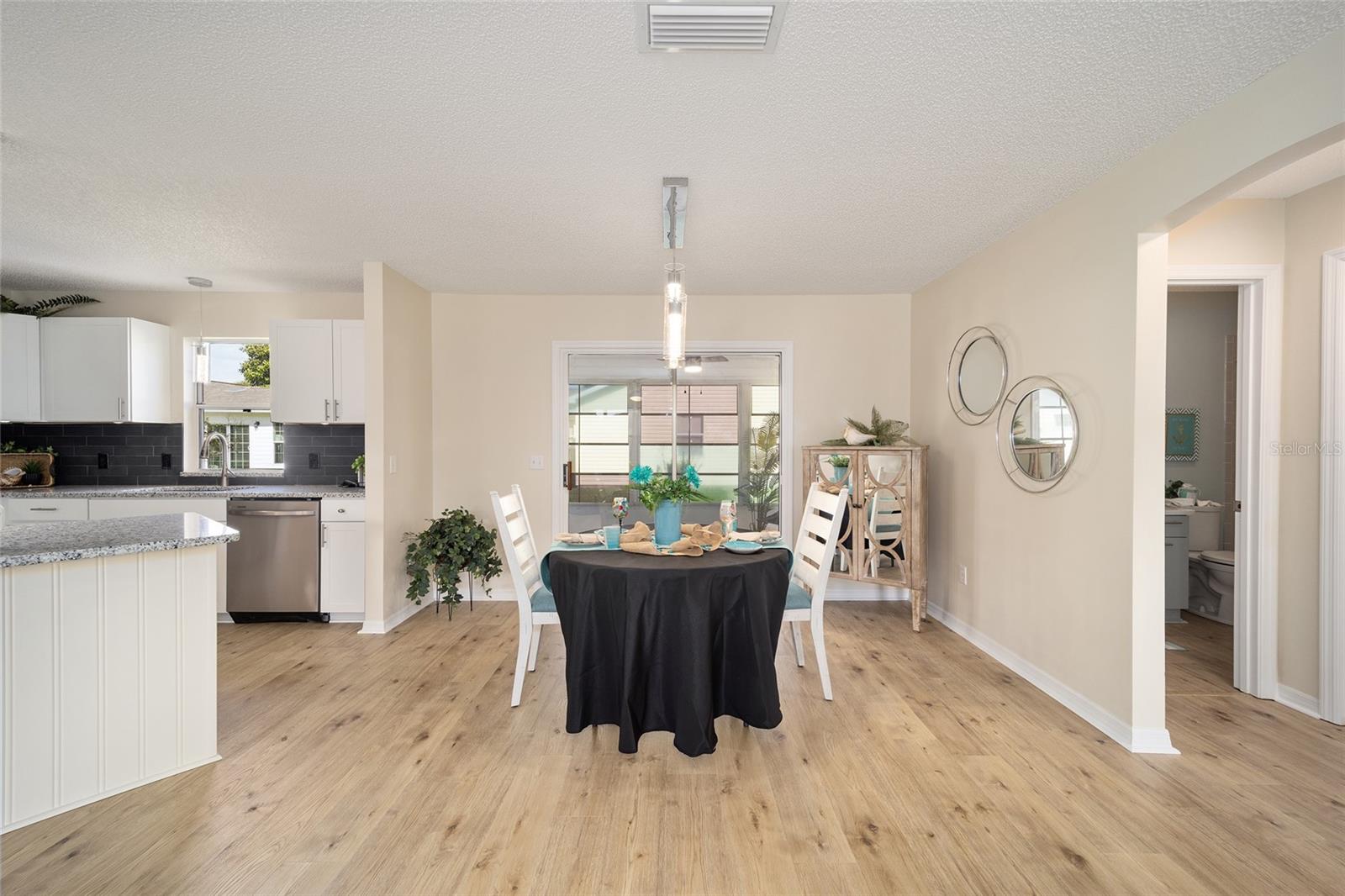 901 Chula Ct Property Photo 12