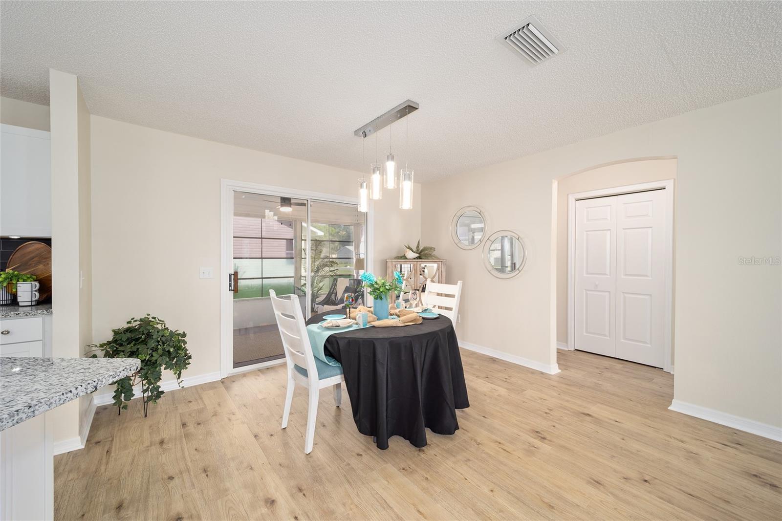 901 Chula Ct Property Photo 14