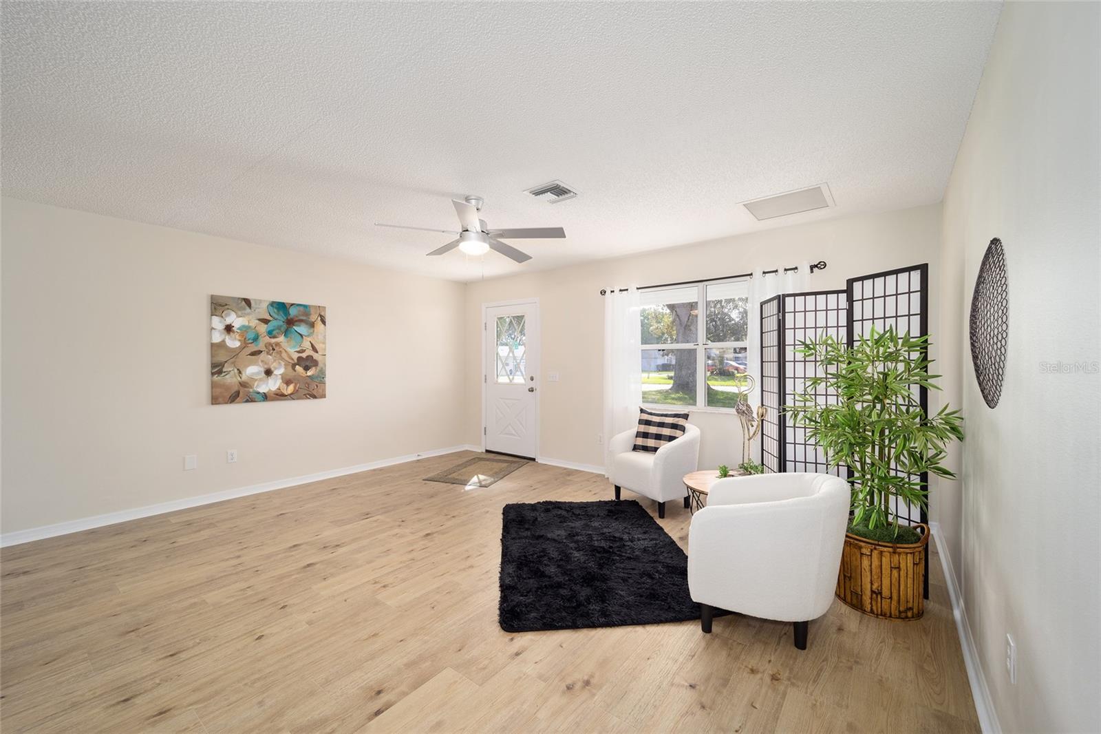 901 Chula Ct Property Photo 17