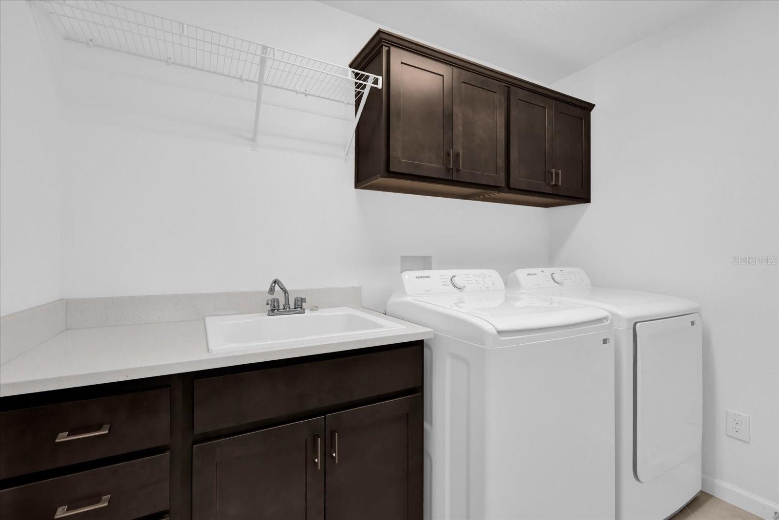 1392 Kenneth St Property Photo 20
