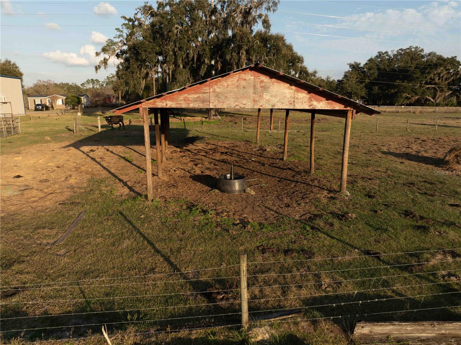 Cr 523 Property Photo 7