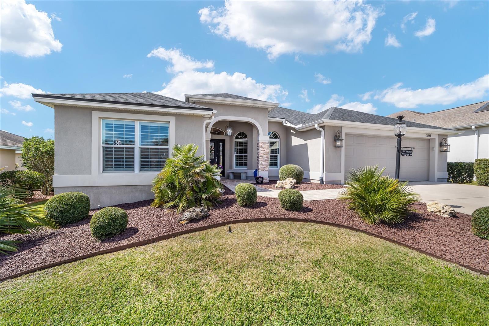 686 Aberdeen Run Property Photo 1