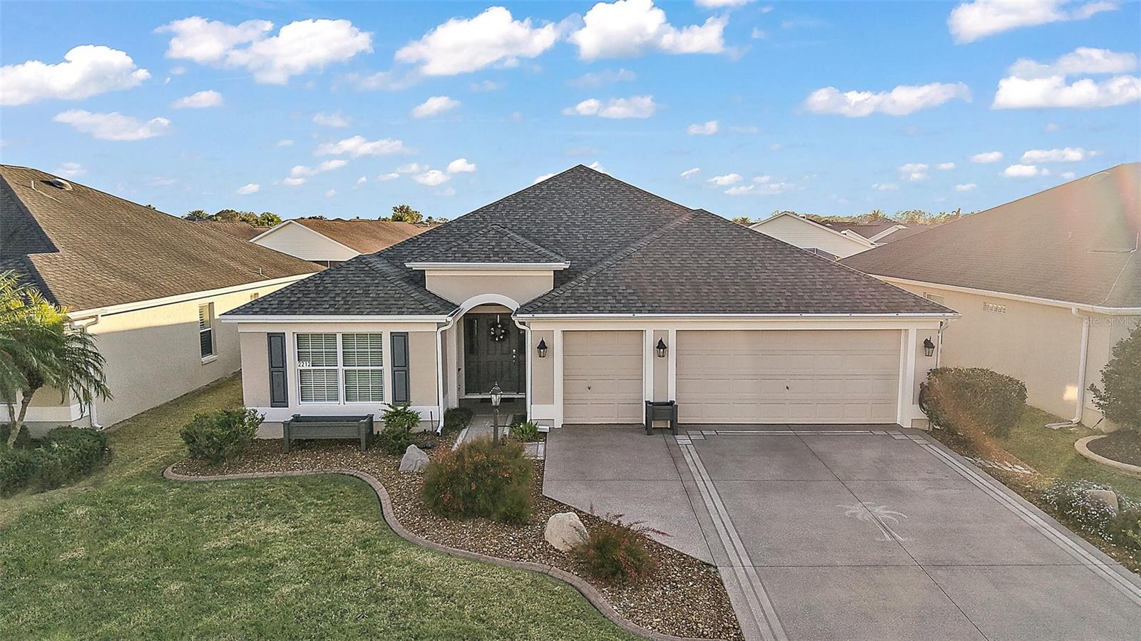 2212 Bachman Path Property Photo