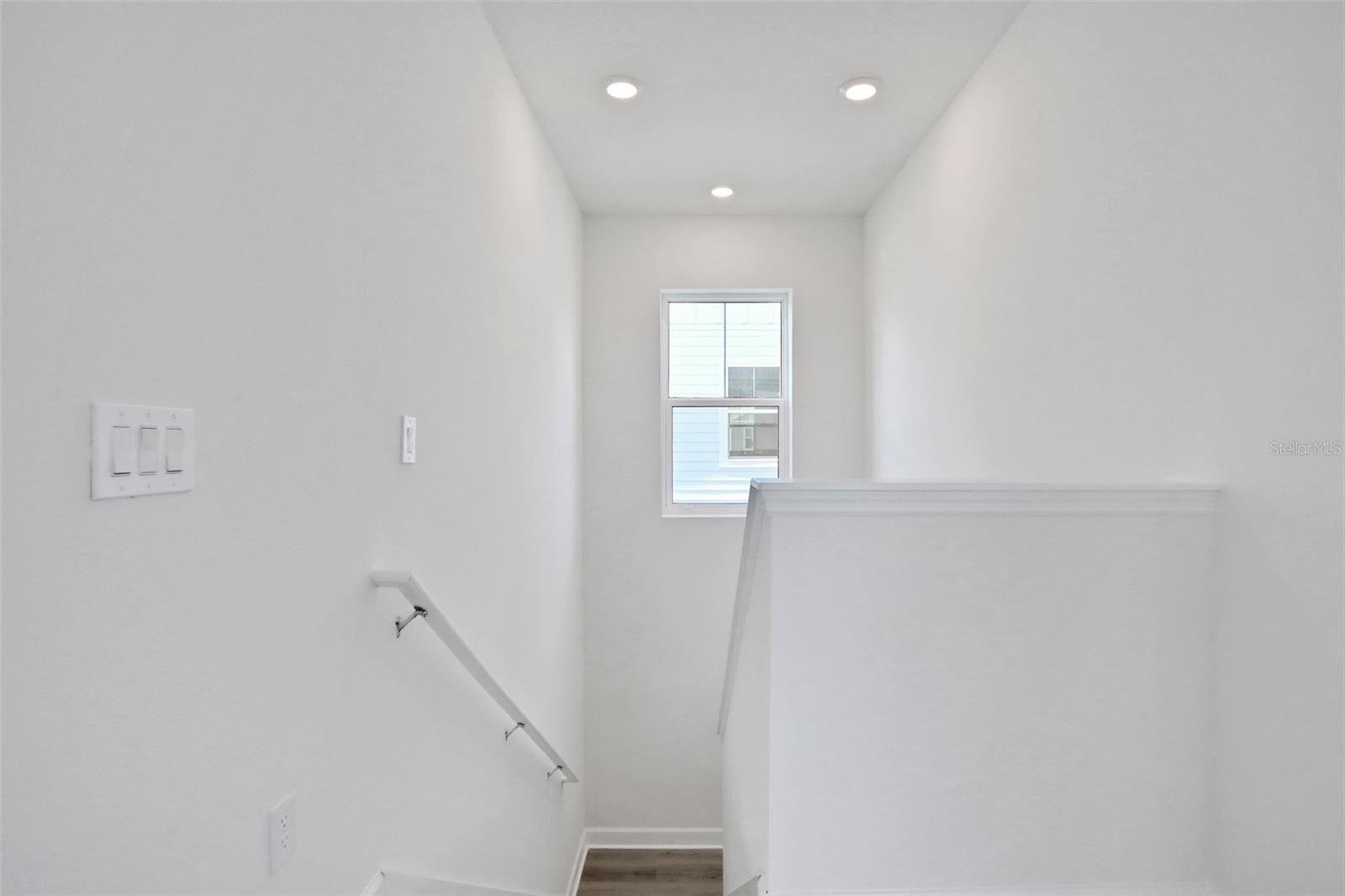9015 Rothman Ln Property Photo 17