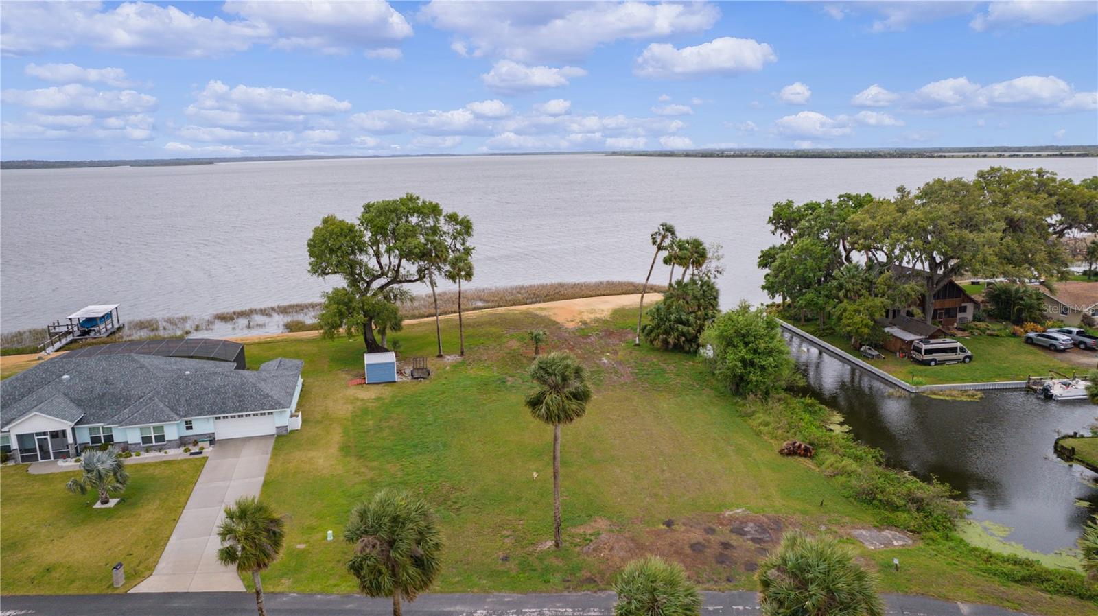Xxxx Treasure Island Rd Property Photo 4