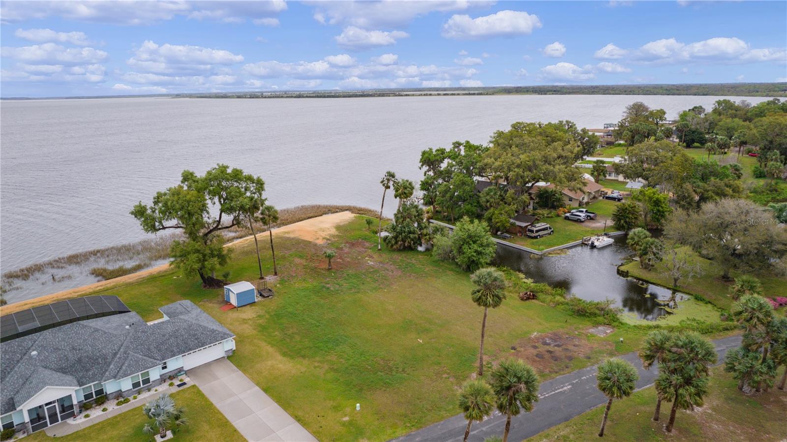 Xxxx Treasure Island Rd Property Photo 6