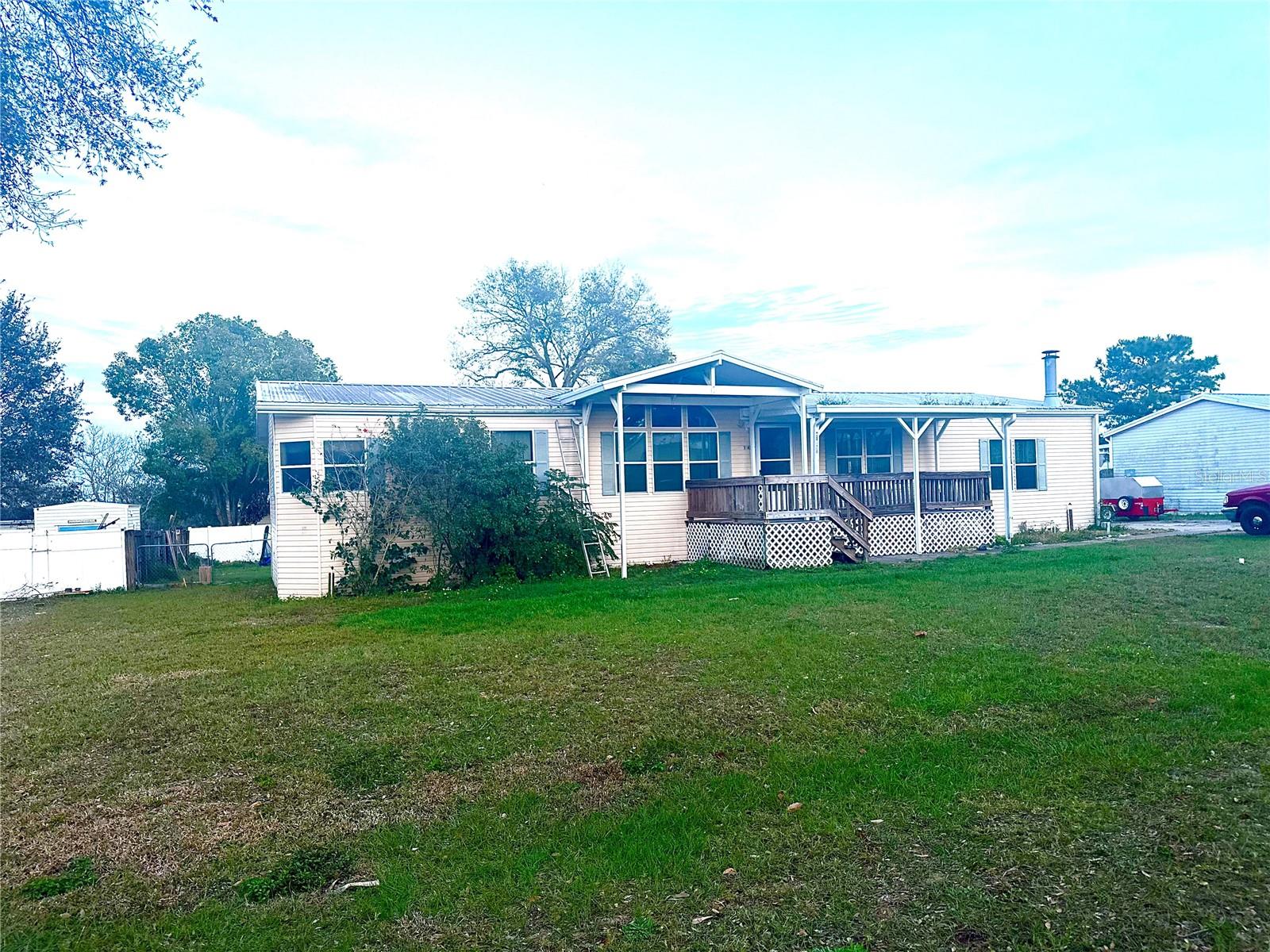 11428 Pheasant Trl Property Photo 2