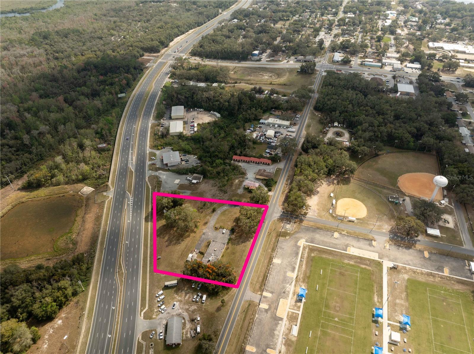 619 N Dixie Ave. (us Hwy 441/27) Property Photo 4