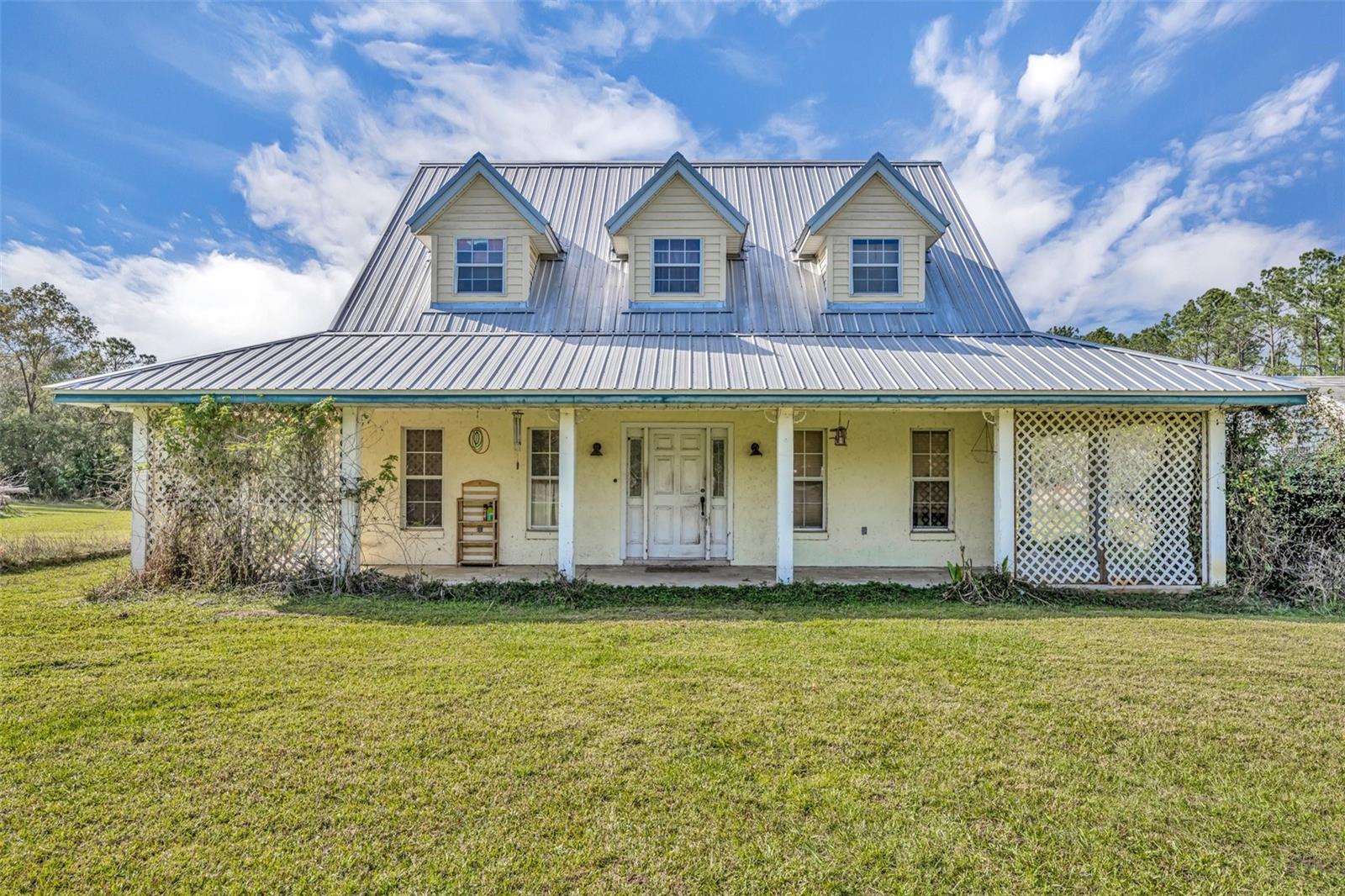 42141 Chinaberry St Property Photo