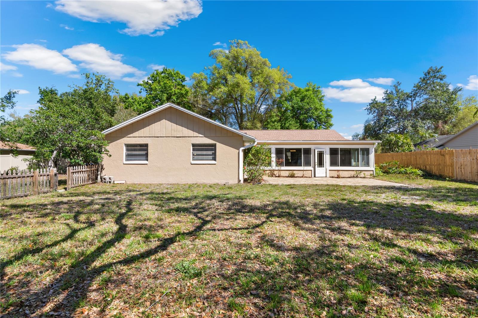 4208 Winderlakes Dr Property Photo 34