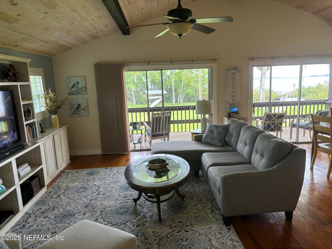 6001 Bird Island Dr Property Photo 7