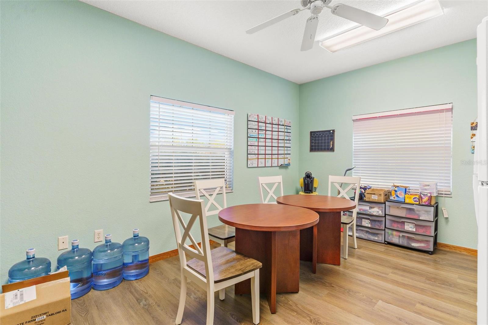 407 E Alfred St Property Photo 9