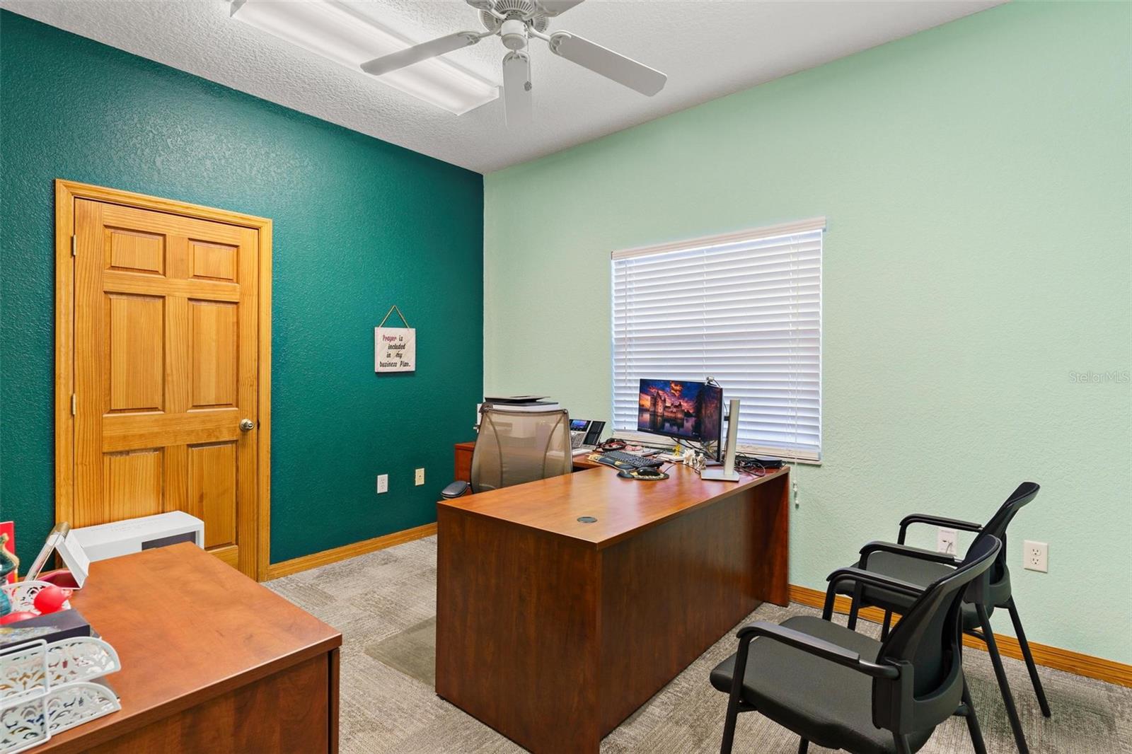 407 E Alfred St Property Photo 12