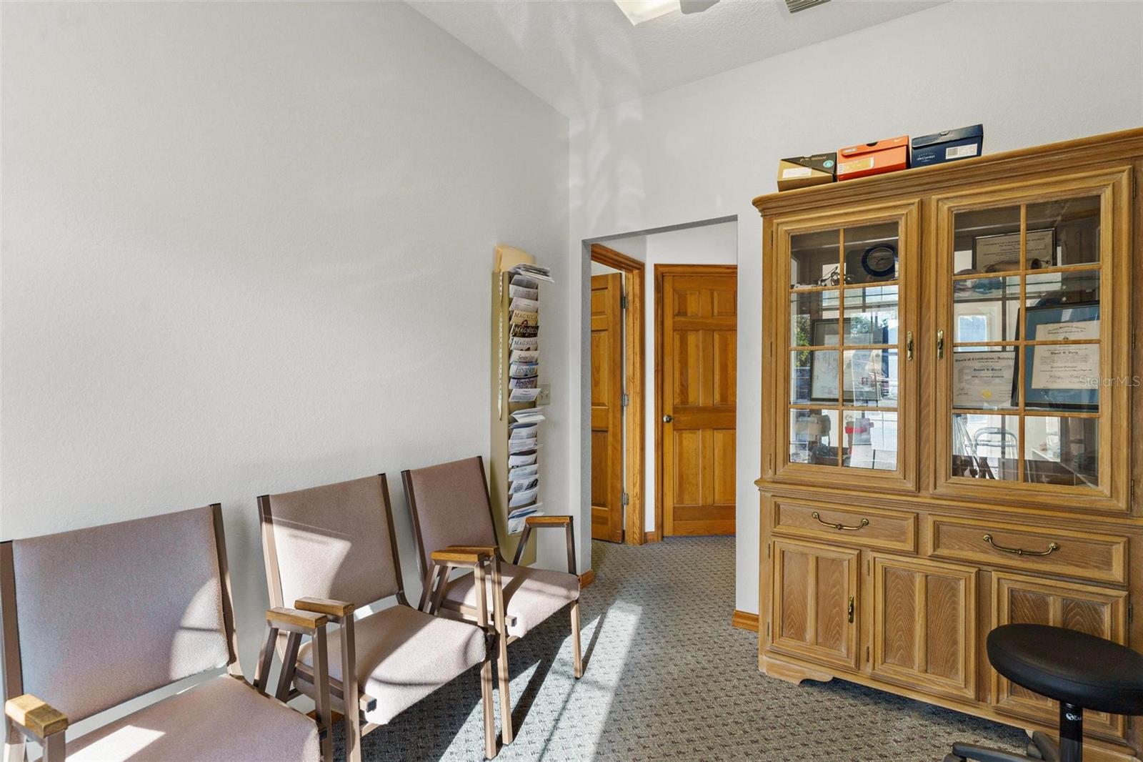 407 E Alfred St Property Photo 15
