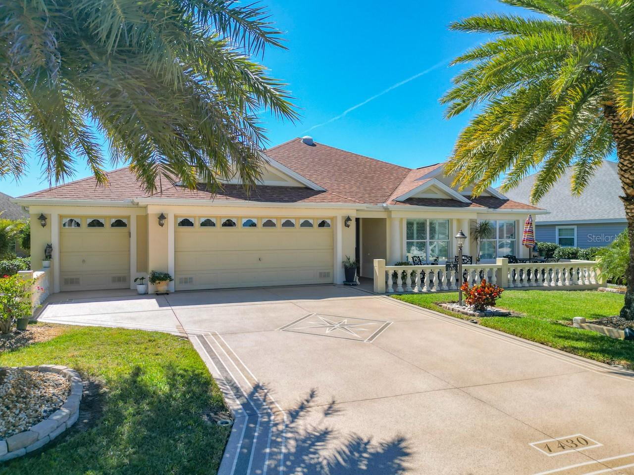 1430 Hillstream St Property Photo