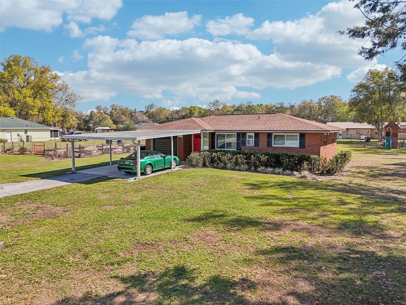 231 Cr 482s Property Photo