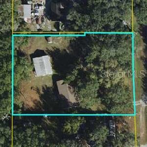 136 S Commercial St Property Photo 2