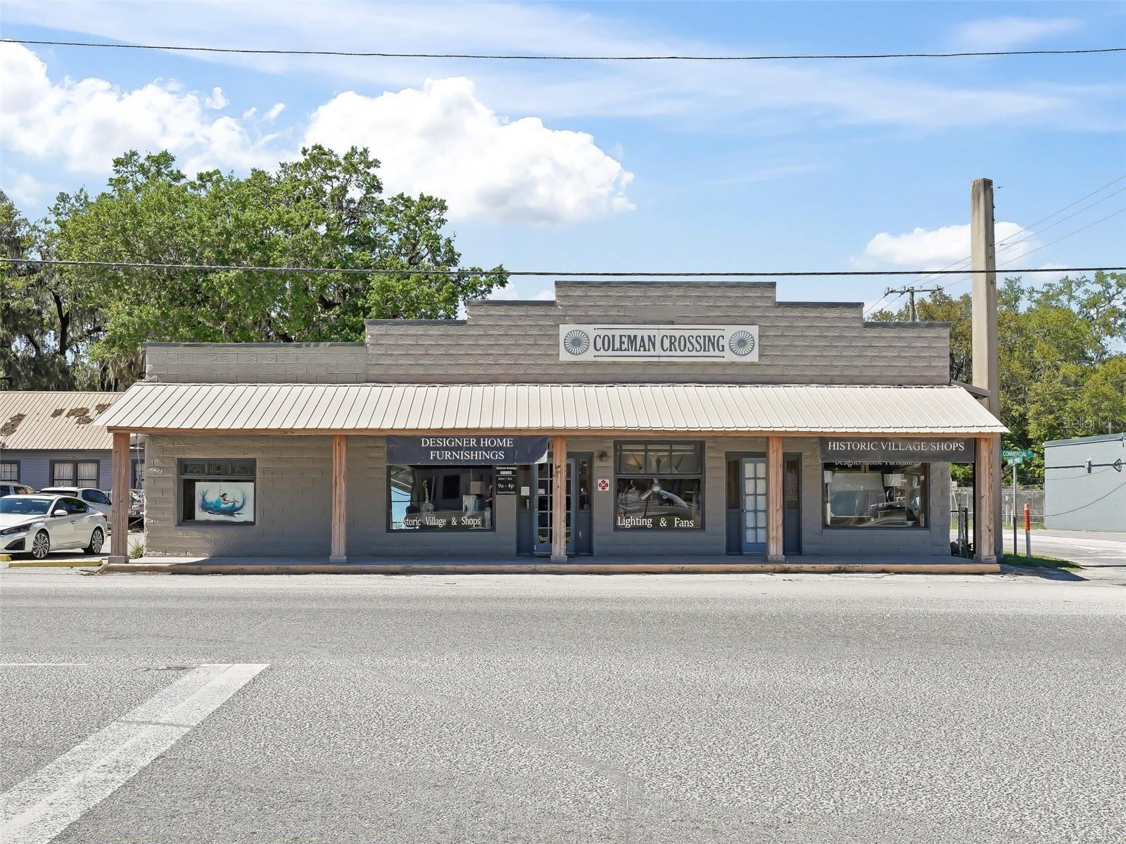 100 S Commercial St Property Photo 60