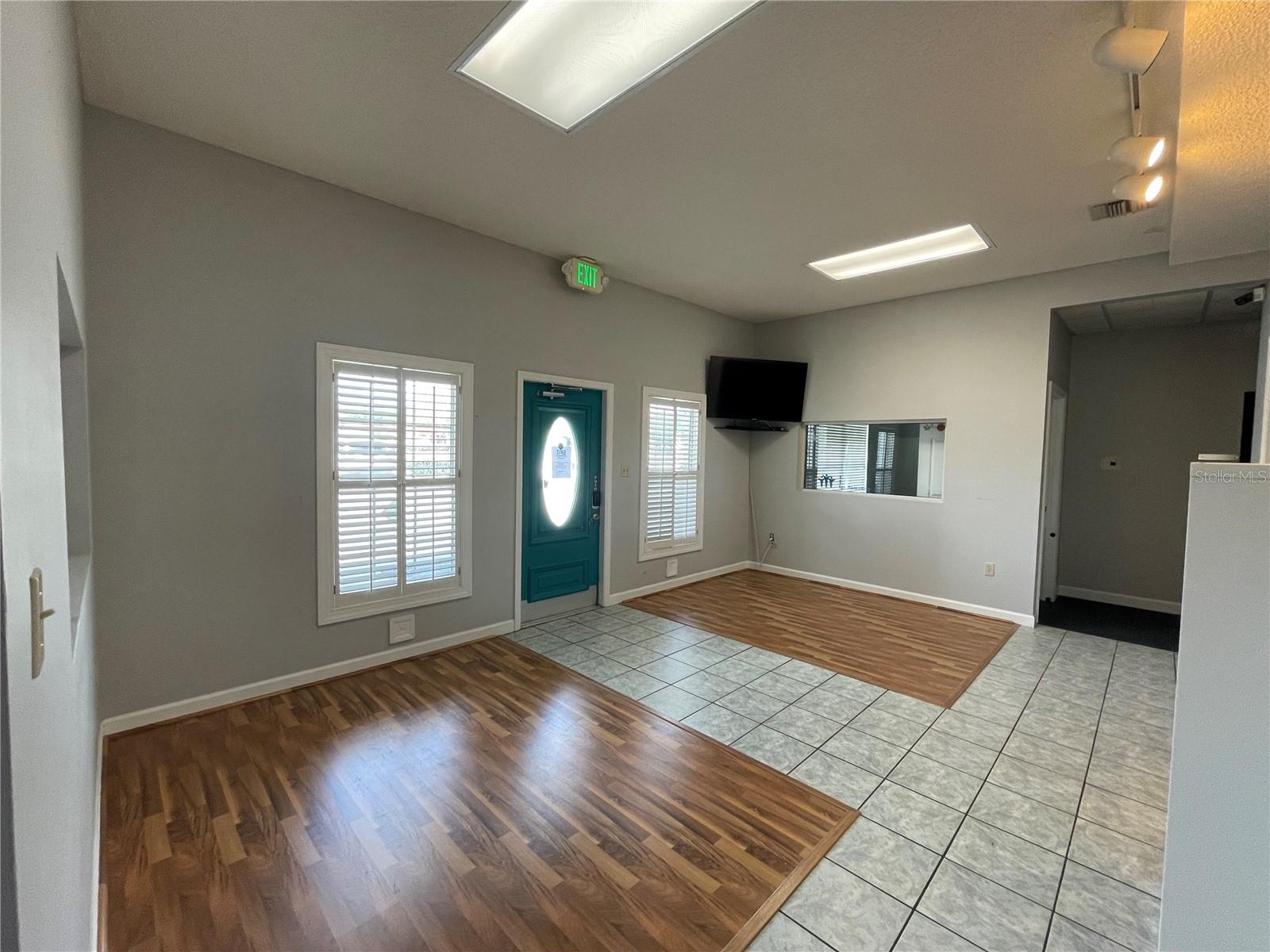 18610 Us Highway 441 Property Photo 5