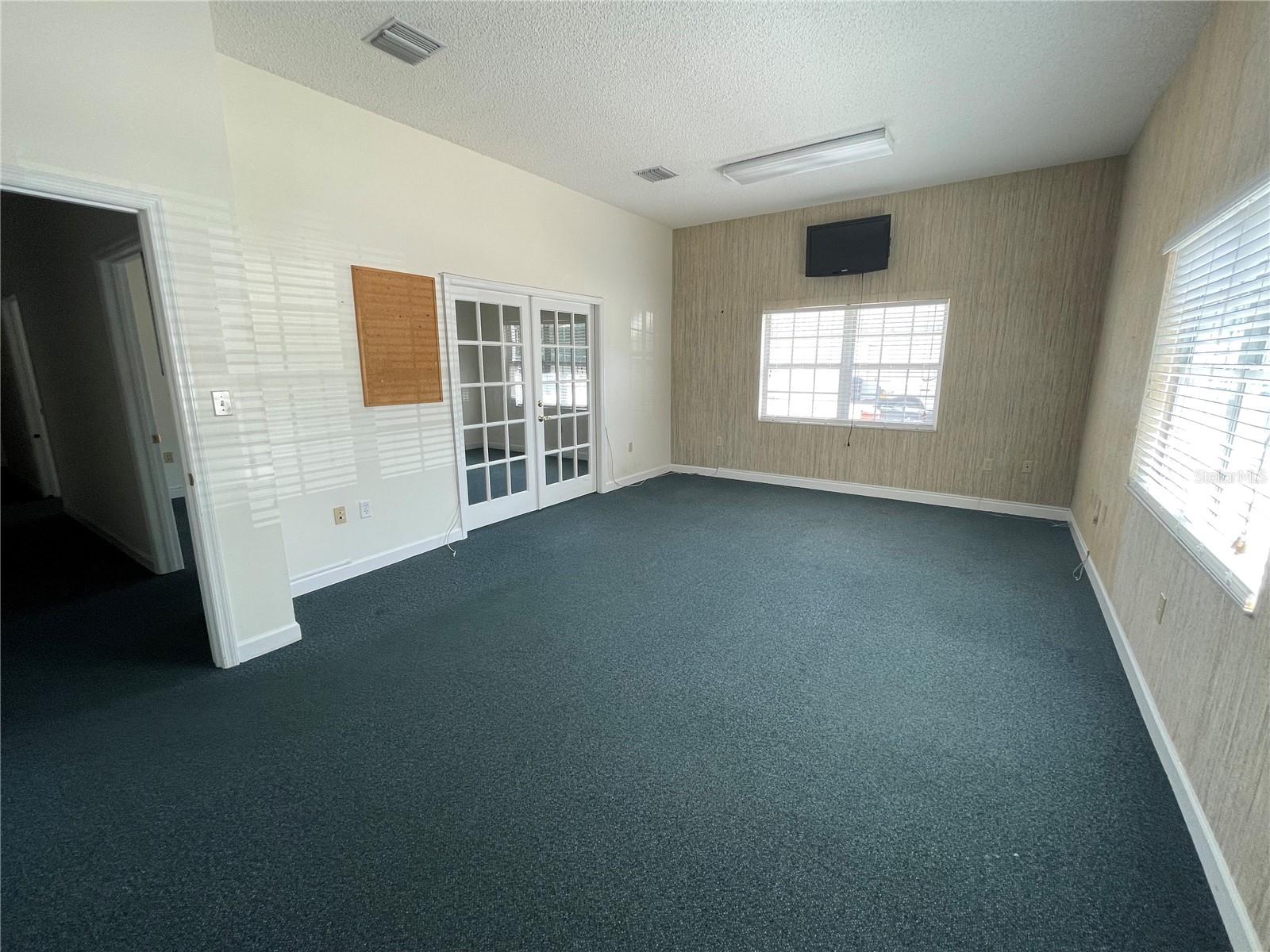 18610 Us Highway 441 Property Photo 8