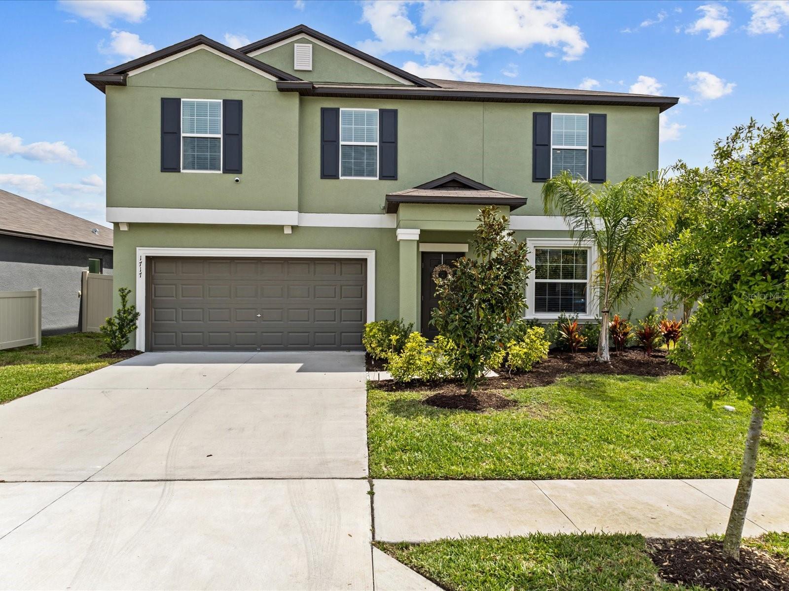 1717 Red Loop Property Photo 1