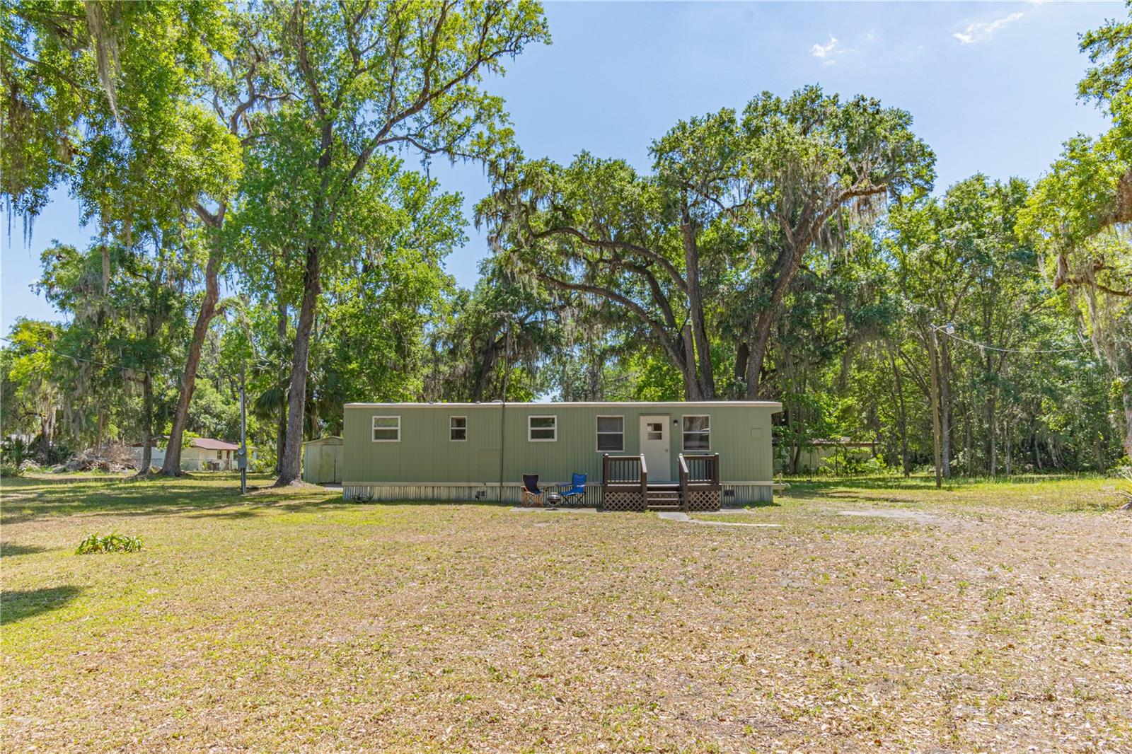 1986 Cr 412 Property Photo