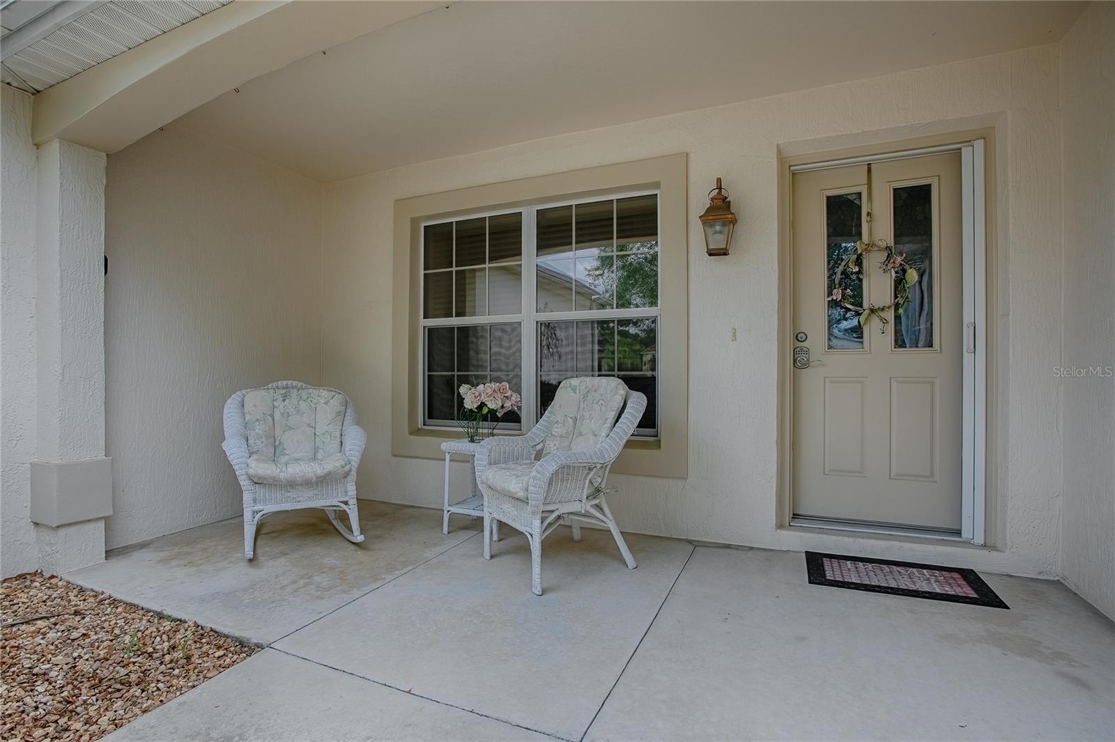 725 Beldon Ct Property Photo 5