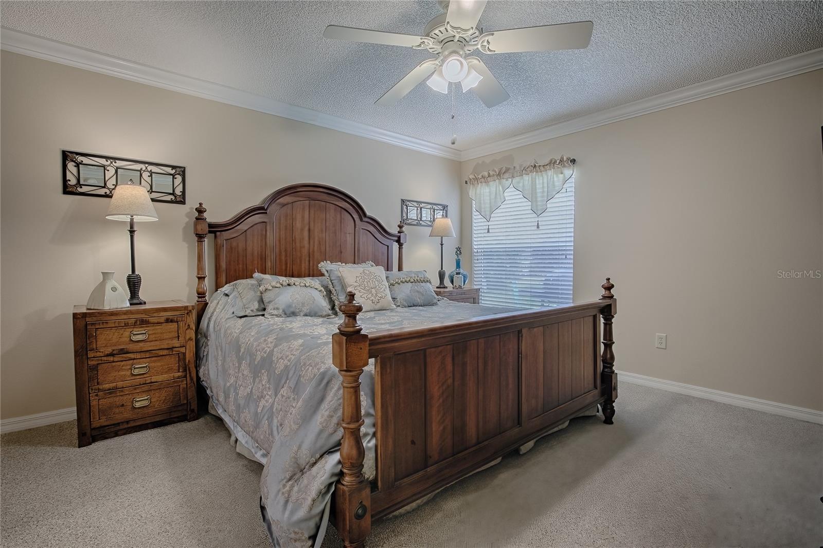 725 Beldon Ct Property Photo 34