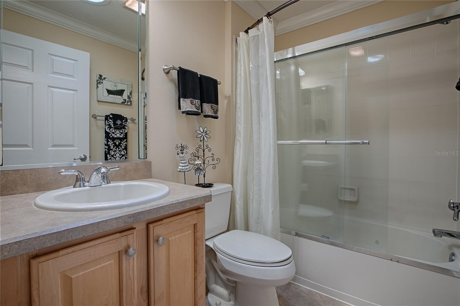 725 Beldon Ct Property Photo 38