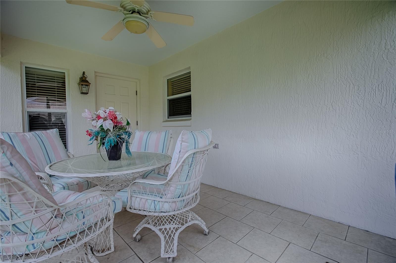 725 Beldon Ct Property Photo 41