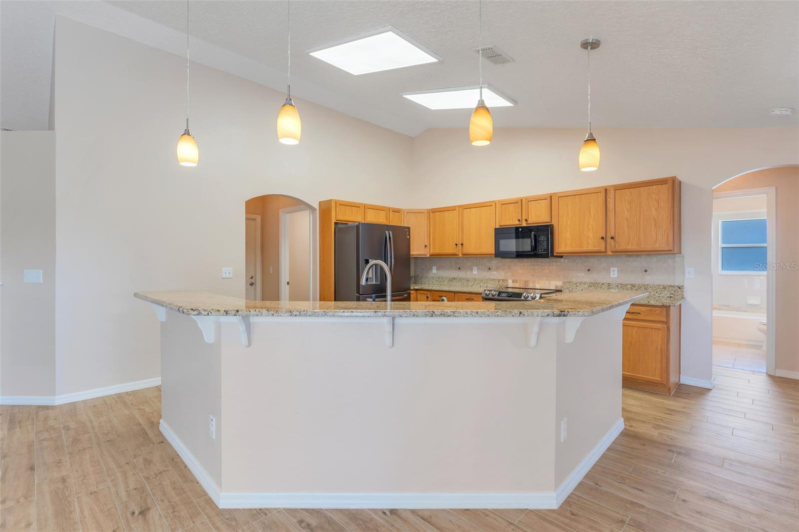 10257 Dovehill Ln Property Photo 14