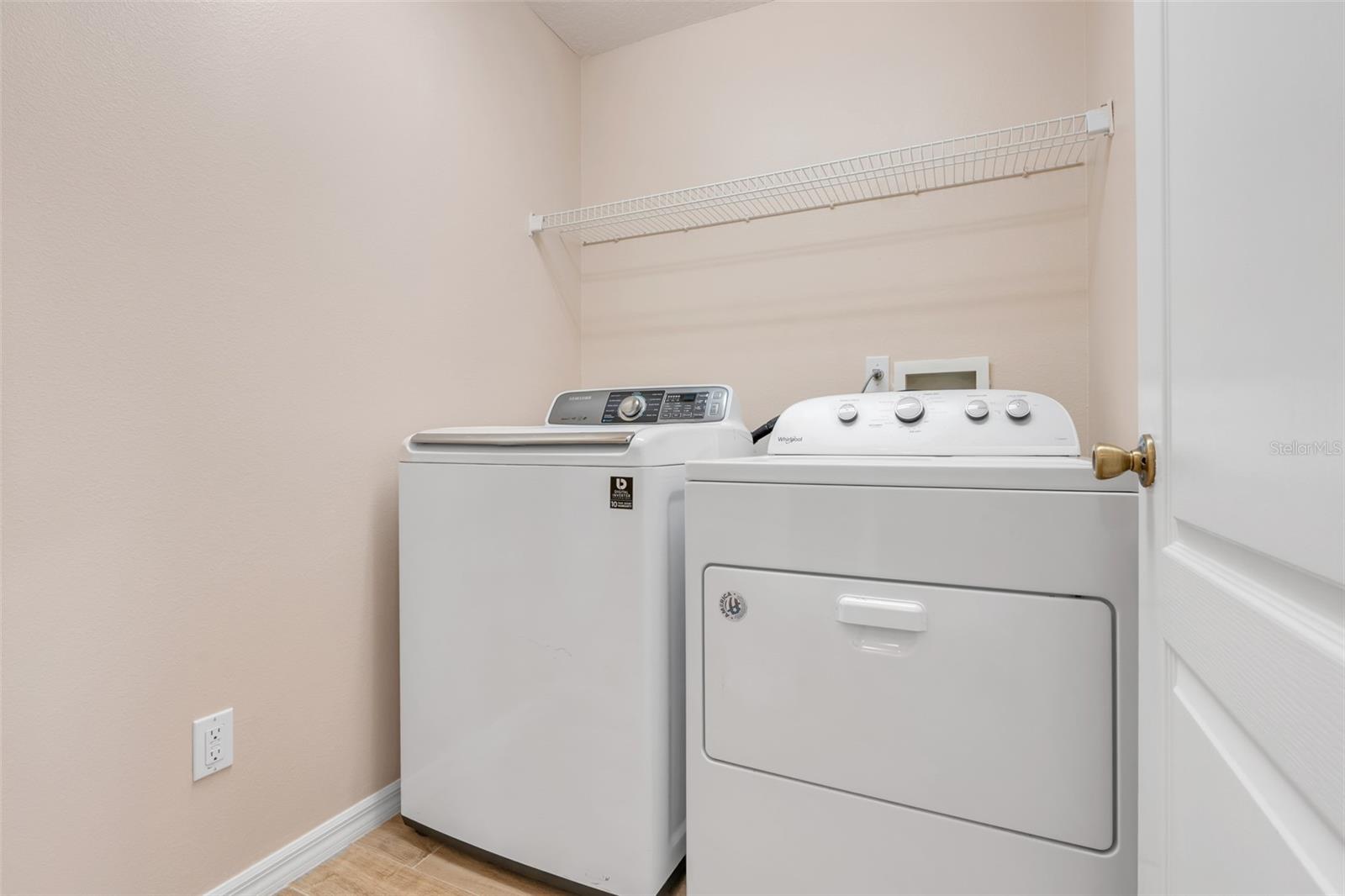 10257 Dovehill Ln Property Photo 32