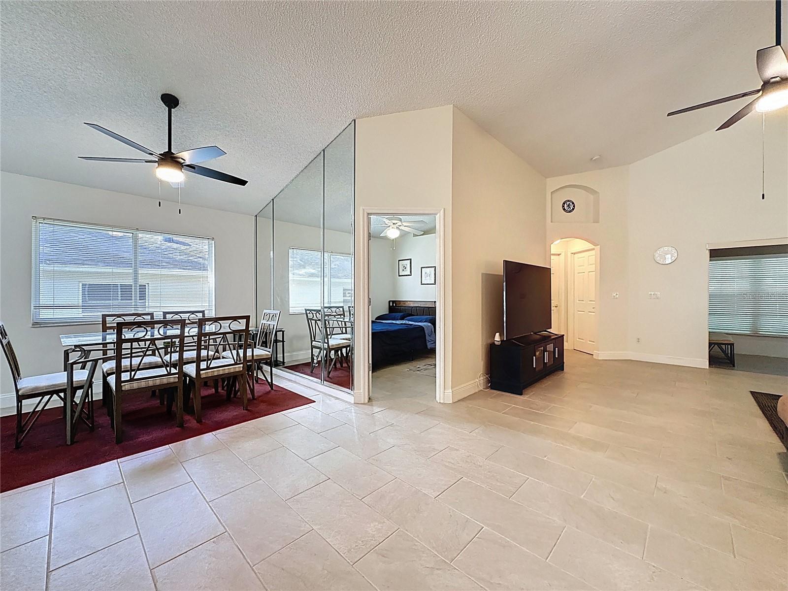 3684 Eversholt St Property Photo 10