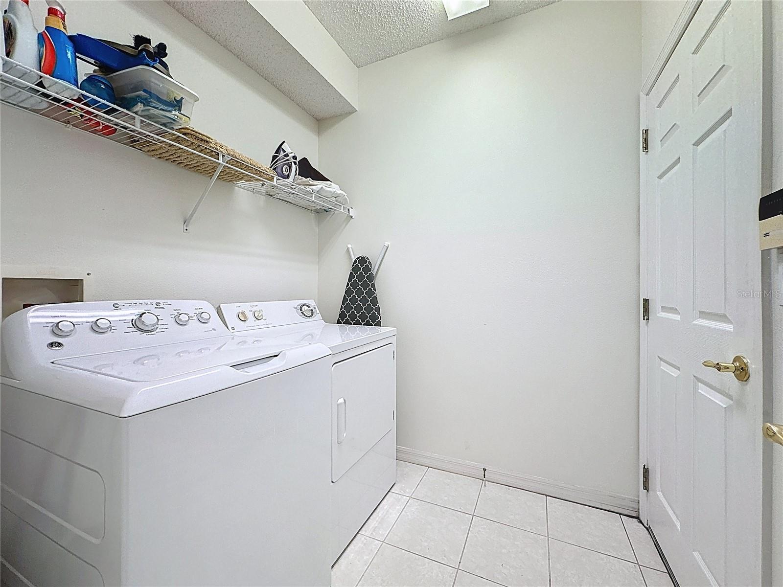 3684 Eversholt St Property Photo 28