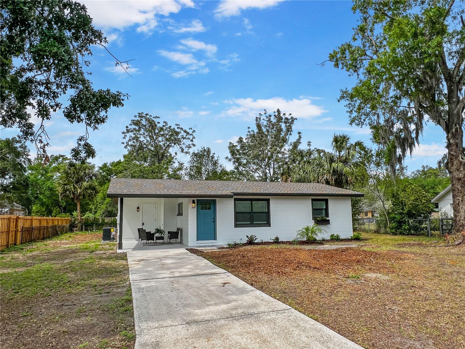 412 Sunny Ct Property Photo