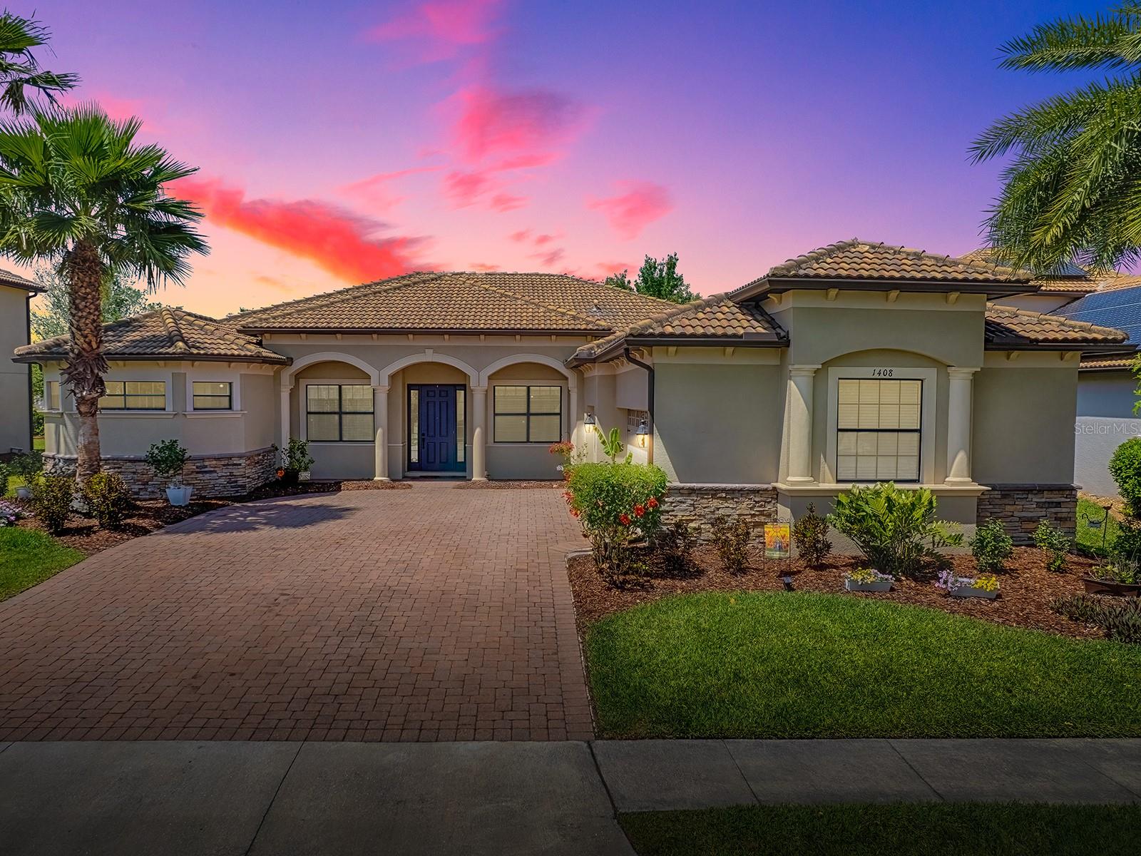 1408 DEUCE CIR