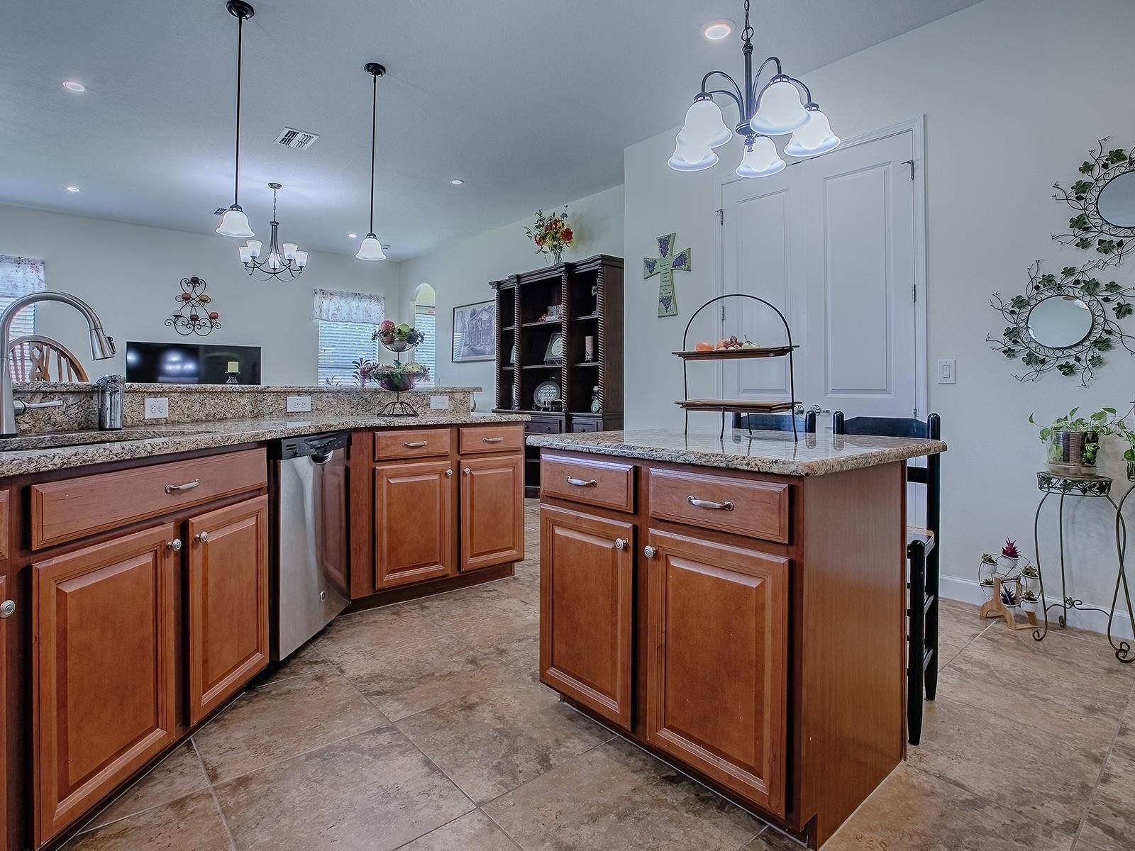 1408 Deuce Cir Property Photo 16