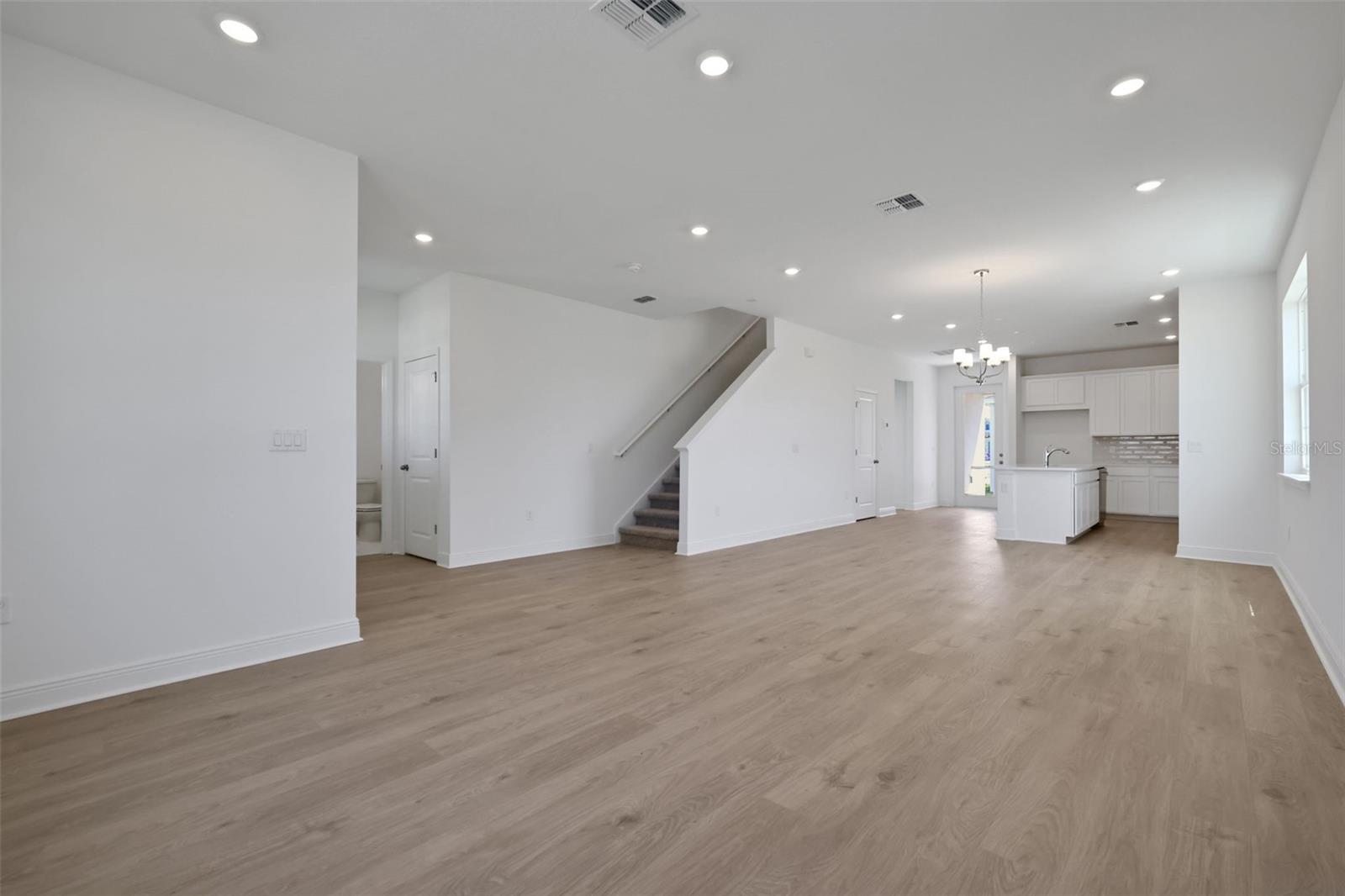 5173 Waypointe Blvd Property Photo 15