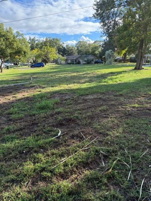 East Property Photo 9