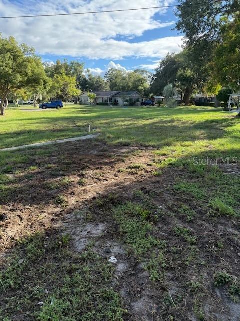 East Property Photo 14