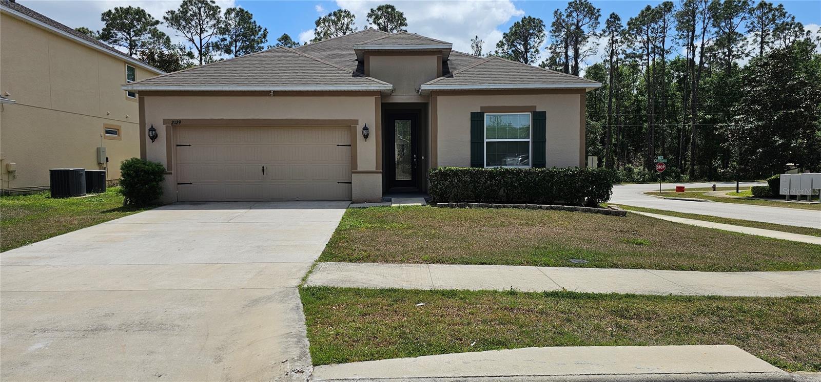 2129 Amor Way Property Photo
