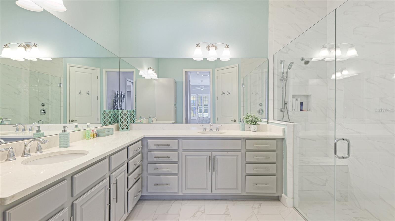 283 Saint Lucia Dr #101 Property Photo 18