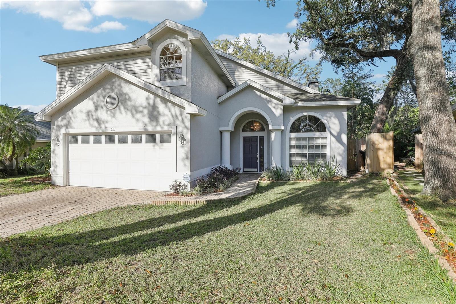 981 Piedmont Oaks Dr Property Photo
