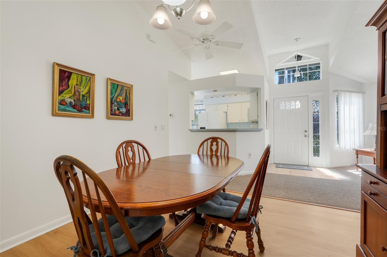 26736 Cash Ct Property Photo 5
