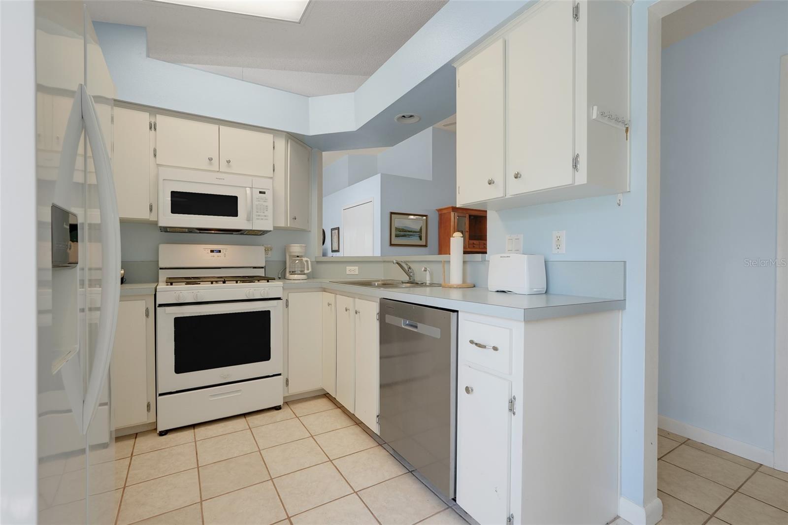 26736 Cash Ct Property Photo 10